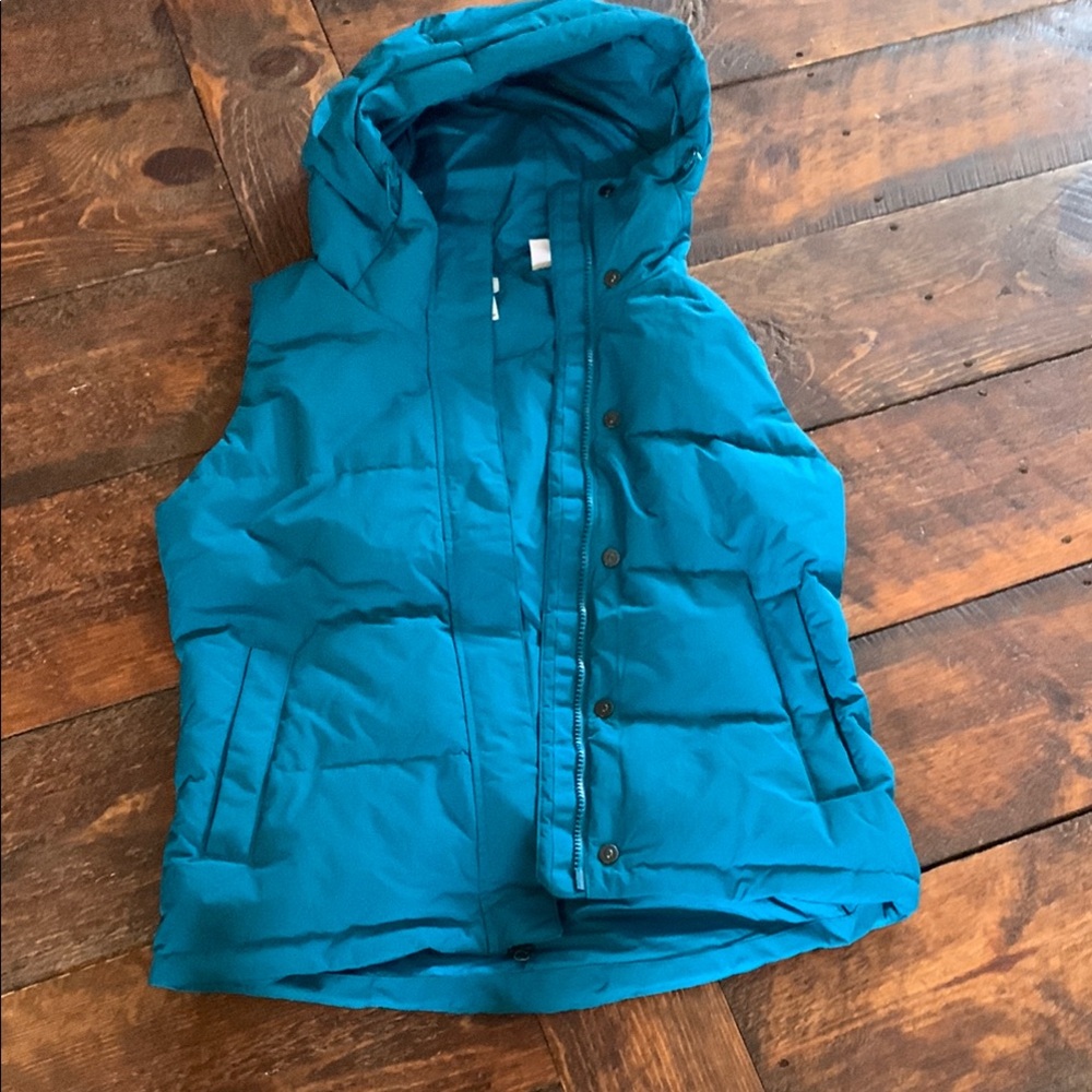 Duluth Teal Down filled NWOT Puffer Vest with Hood